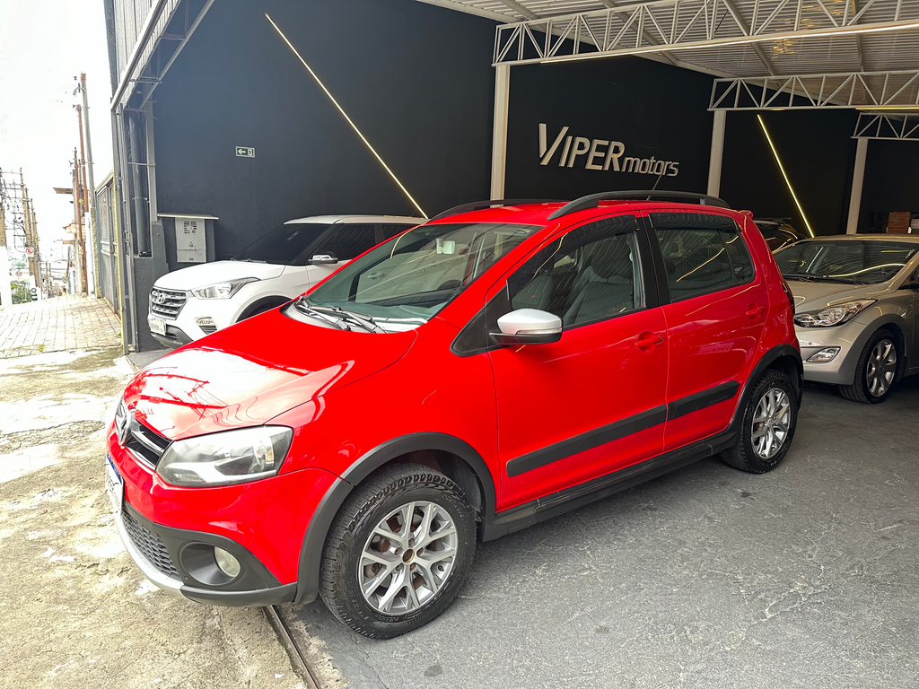 Volkswagen CrossFox Vermelho