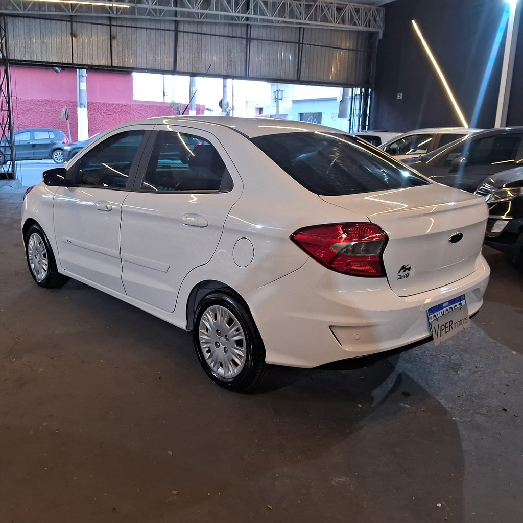 Ford Ka Sedan Branco
