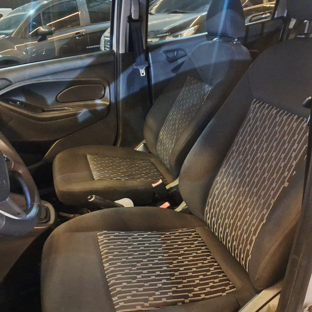 Ford Ka Sedan Branco