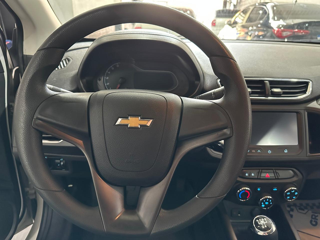 Chevrolet Onix Branco