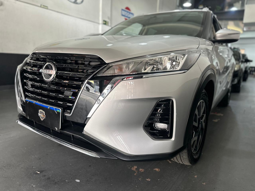 Nissan Kicks Prata