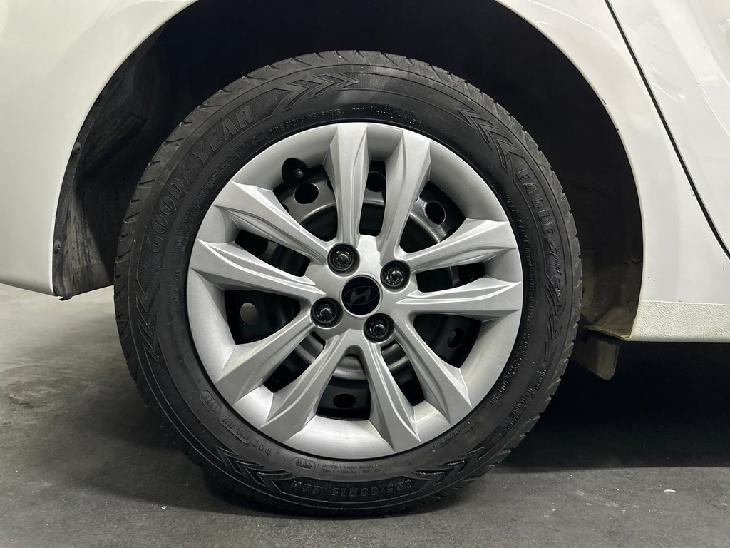 Hyundai HB20S Branco