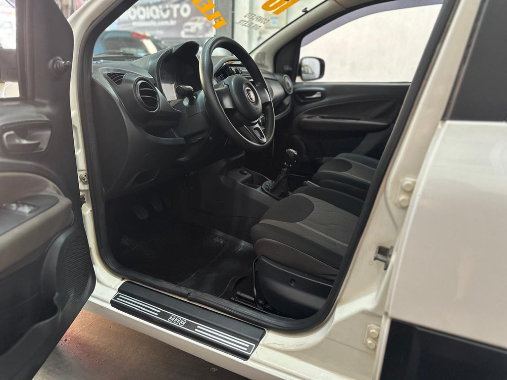 Fiat Uno Branco