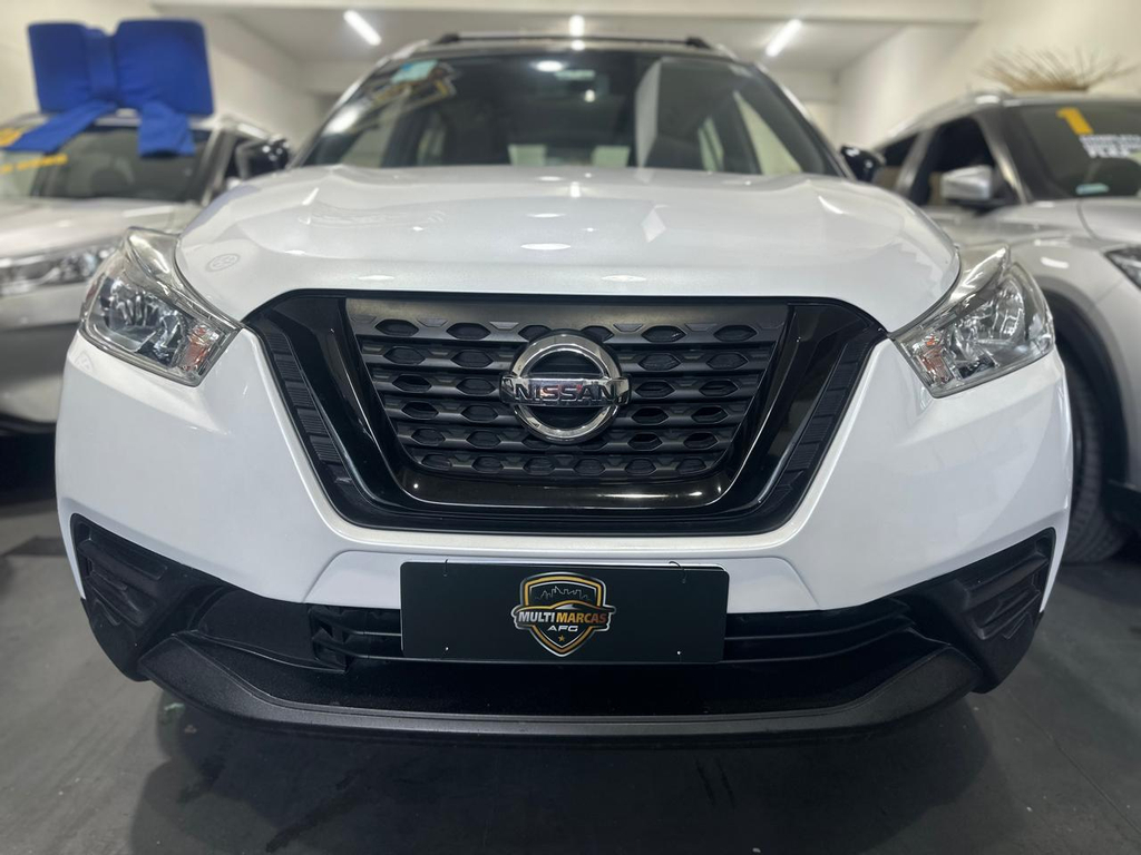 Nissan Kicks Branco