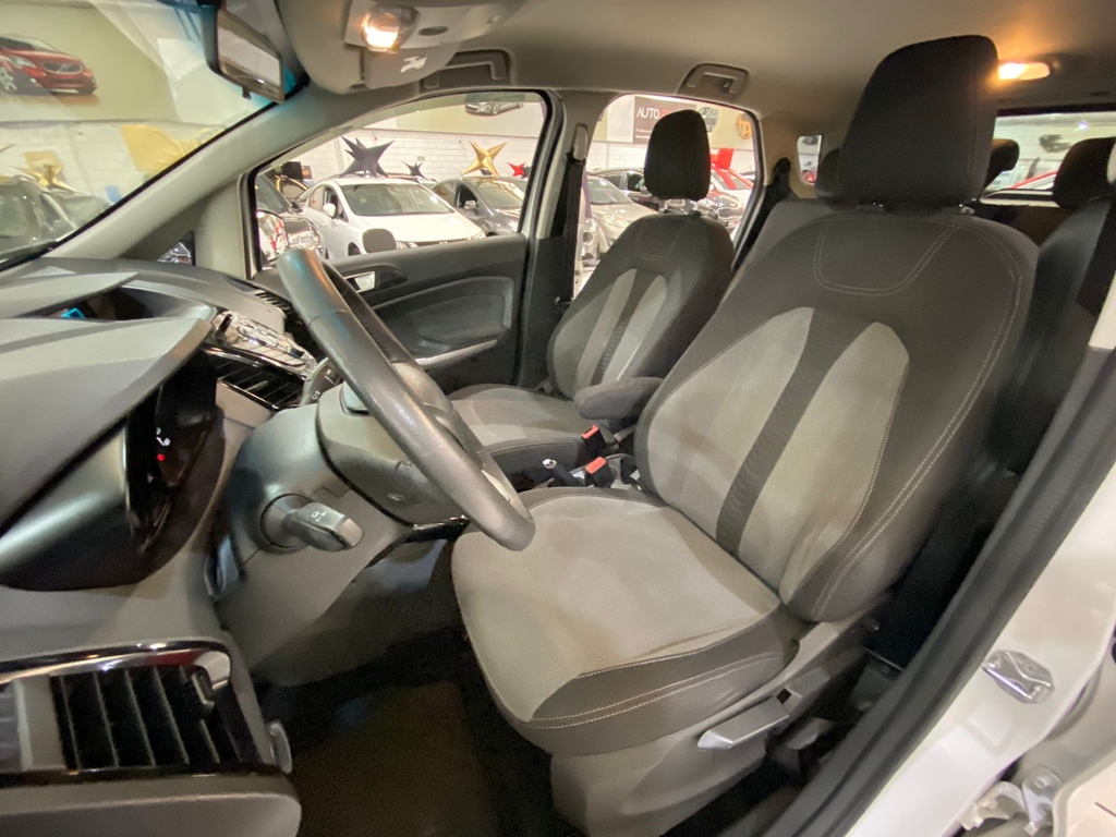 Ford EcoSport Branco