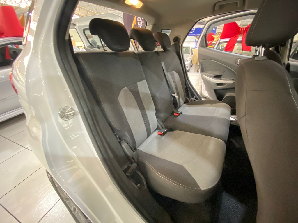 Ford EcoSport Branco