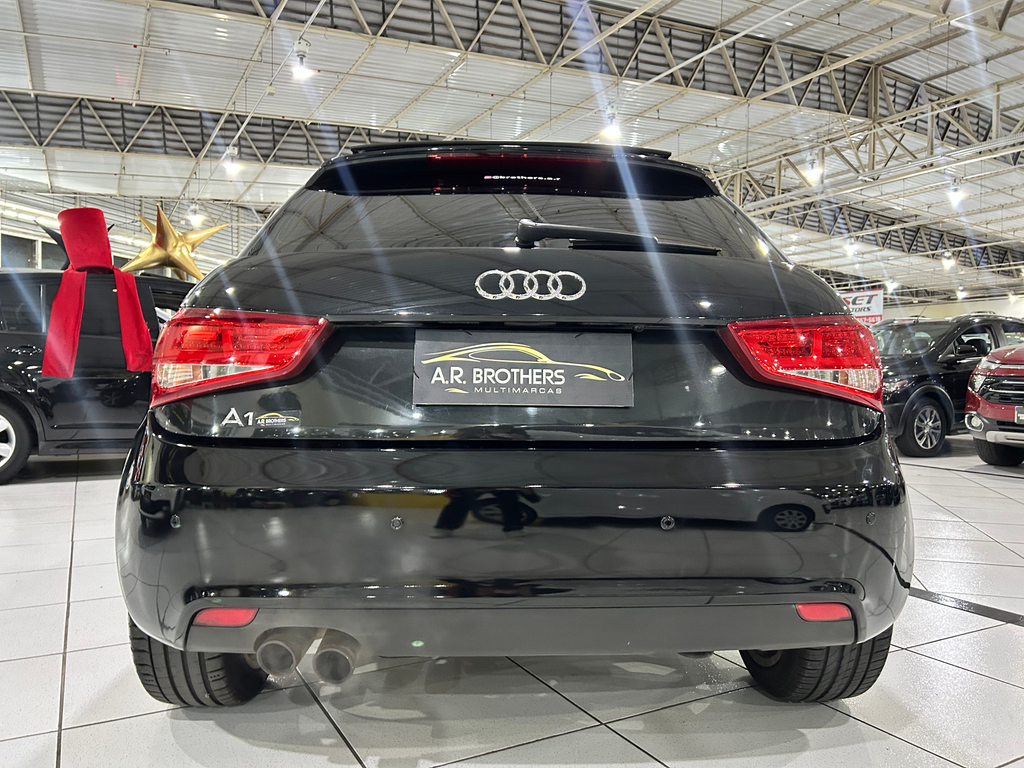 Audi A1 Preto