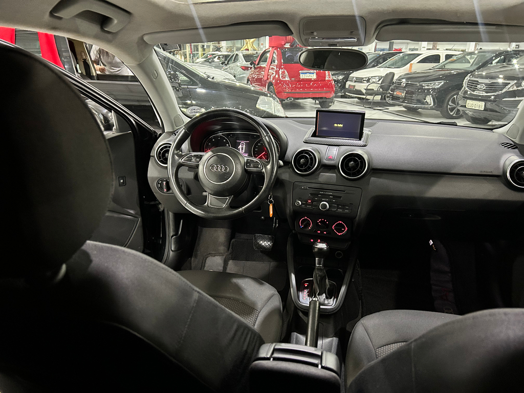 Audi A1 Preto