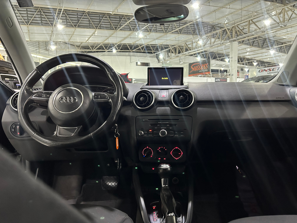 Audi A1 Preto