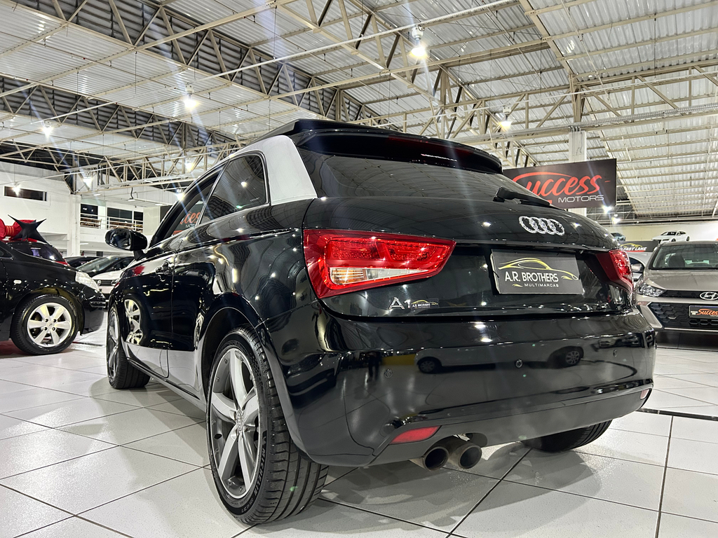 Audi A1 Preto