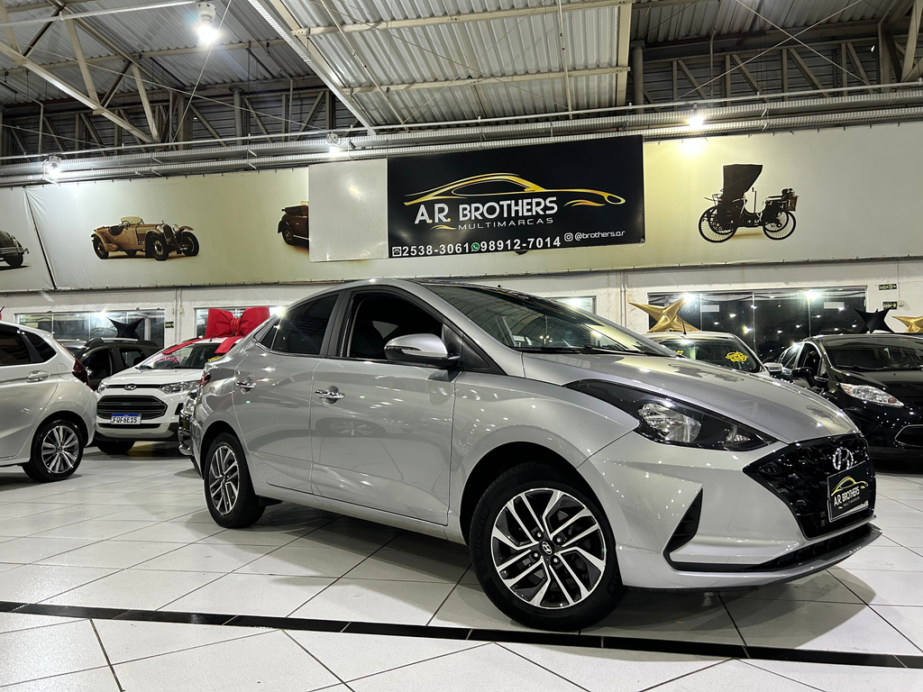 Hyundai HB20S Prata