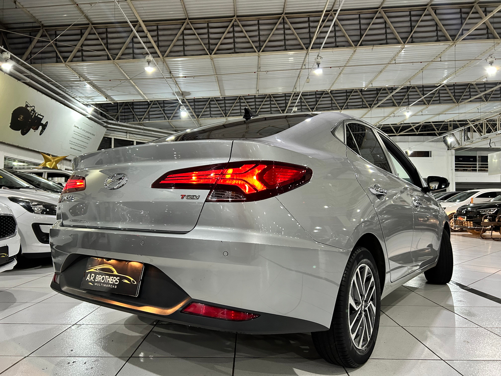 Hyundai HB20S Prata