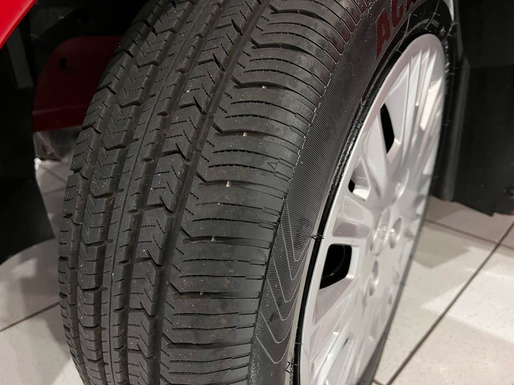 Ford Ka Vermelho