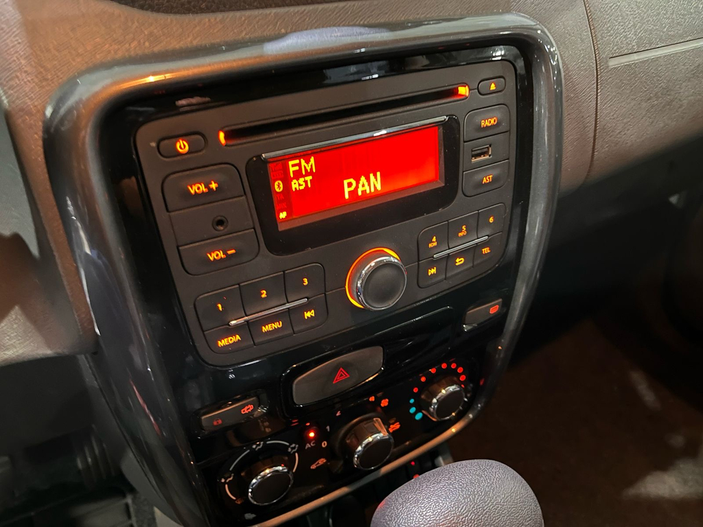Renault Duster Cinza