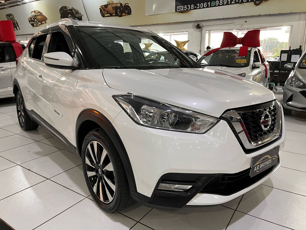 Nissan Kicks Branco