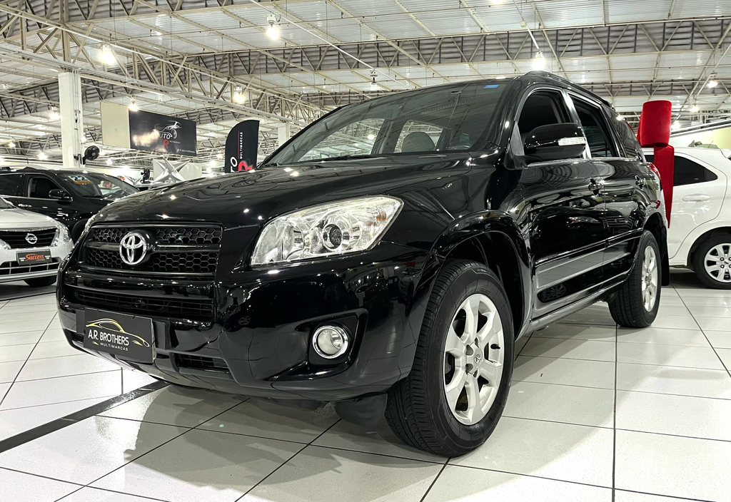 Toyota RAV4 Preto
