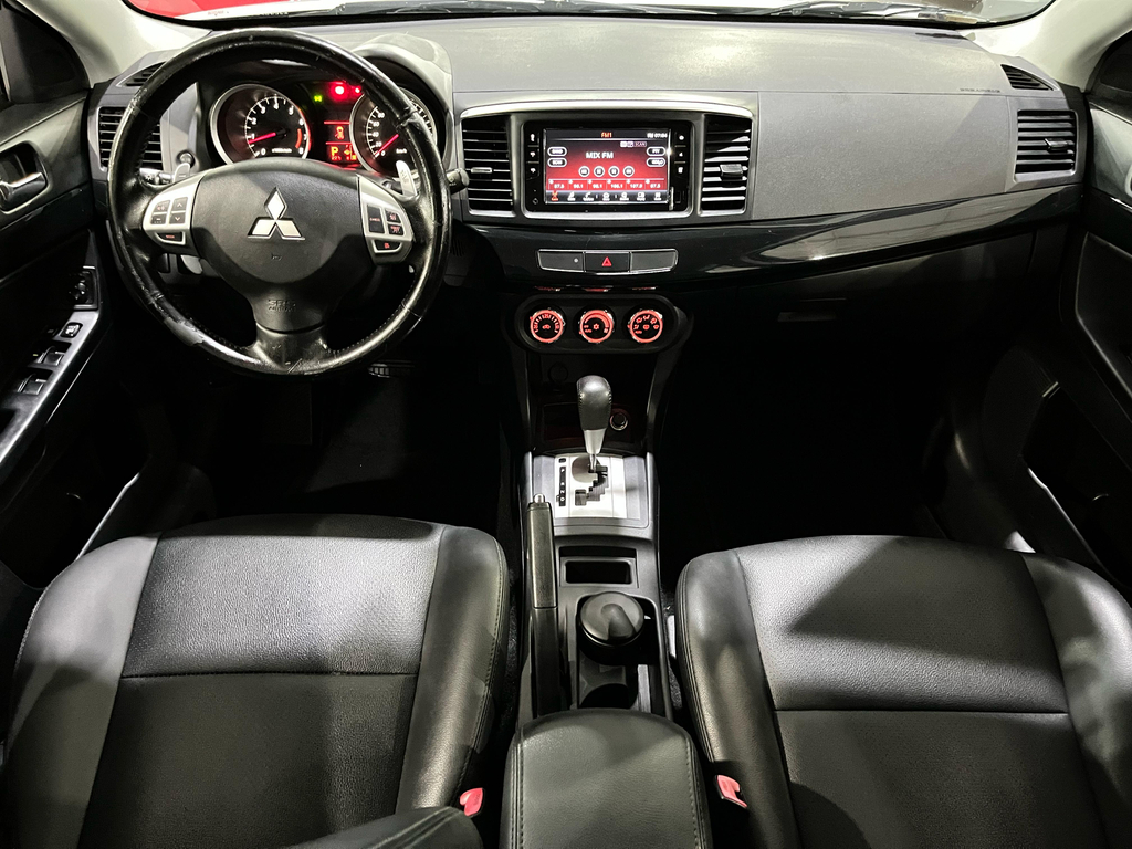Mitsubishi Lancer Branco