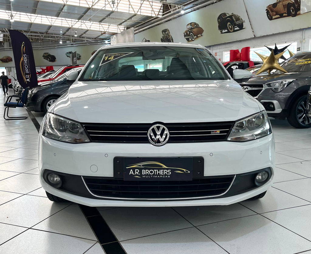 Volkswagen Jetta Branco