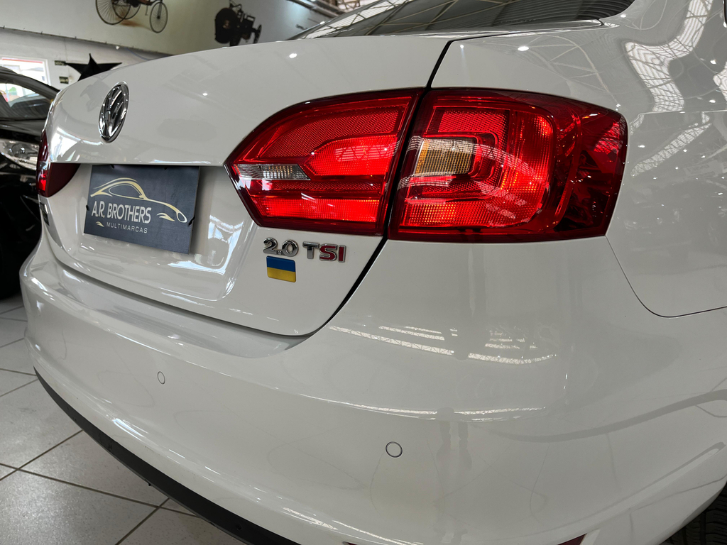 Volkswagen Jetta Branco