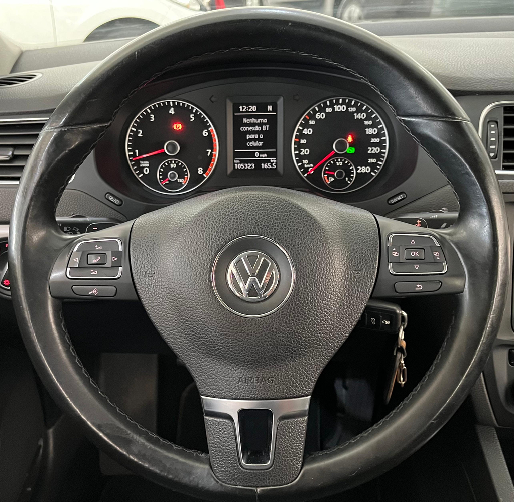 Volkswagen Jetta Branco