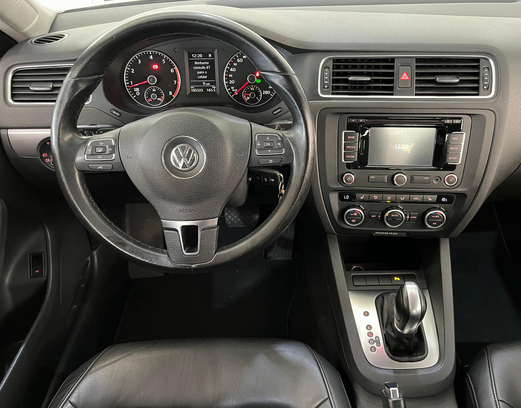 Volkswagen Jetta Branco