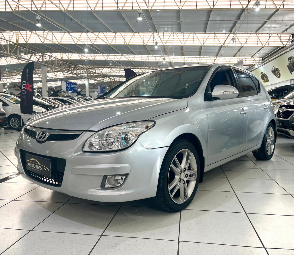 Hyundai i30 Prata