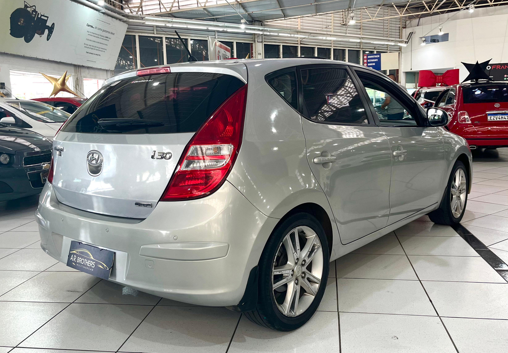 Hyundai i30 Prata