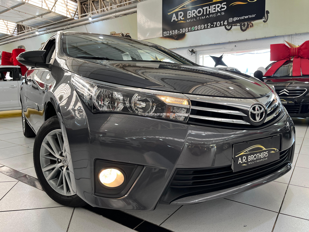 Toyota Corolla Cinza