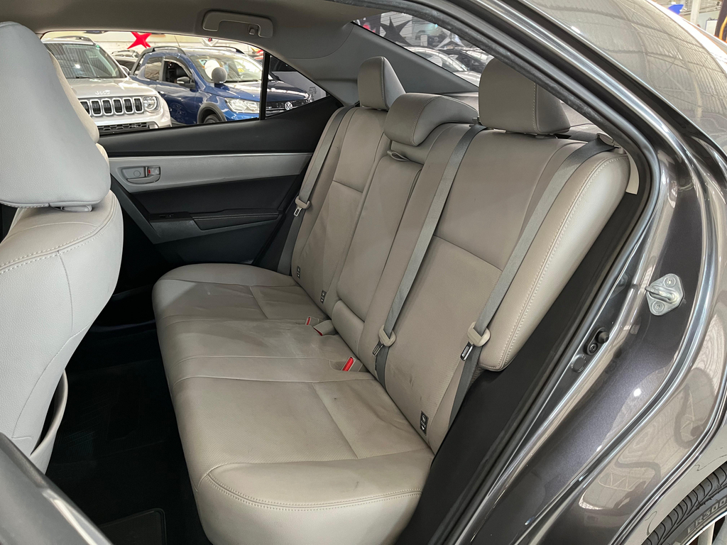 Toyota Corolla Cinza