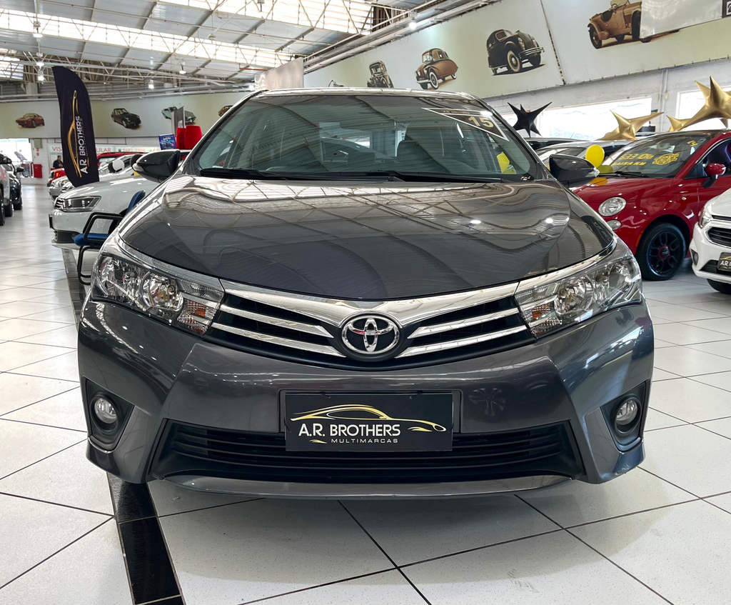 Toyota Corolla Cinza