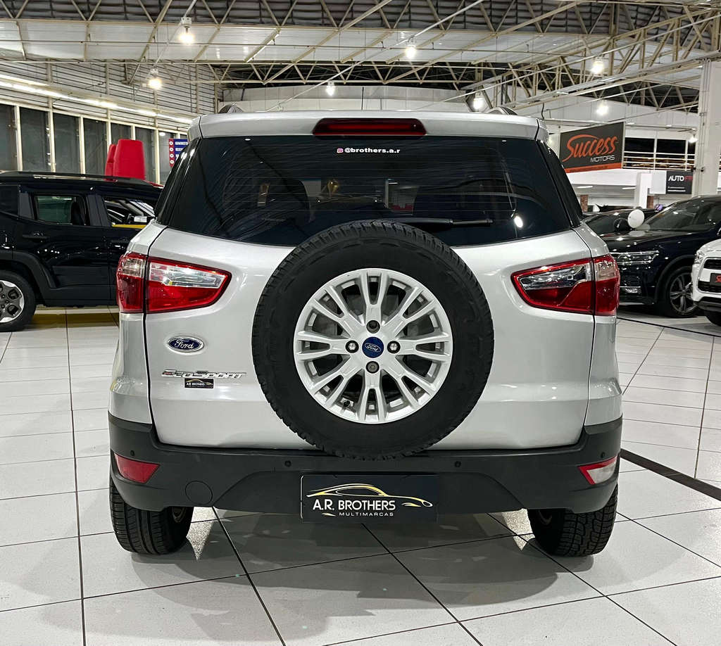 Ford EcoSport Prata