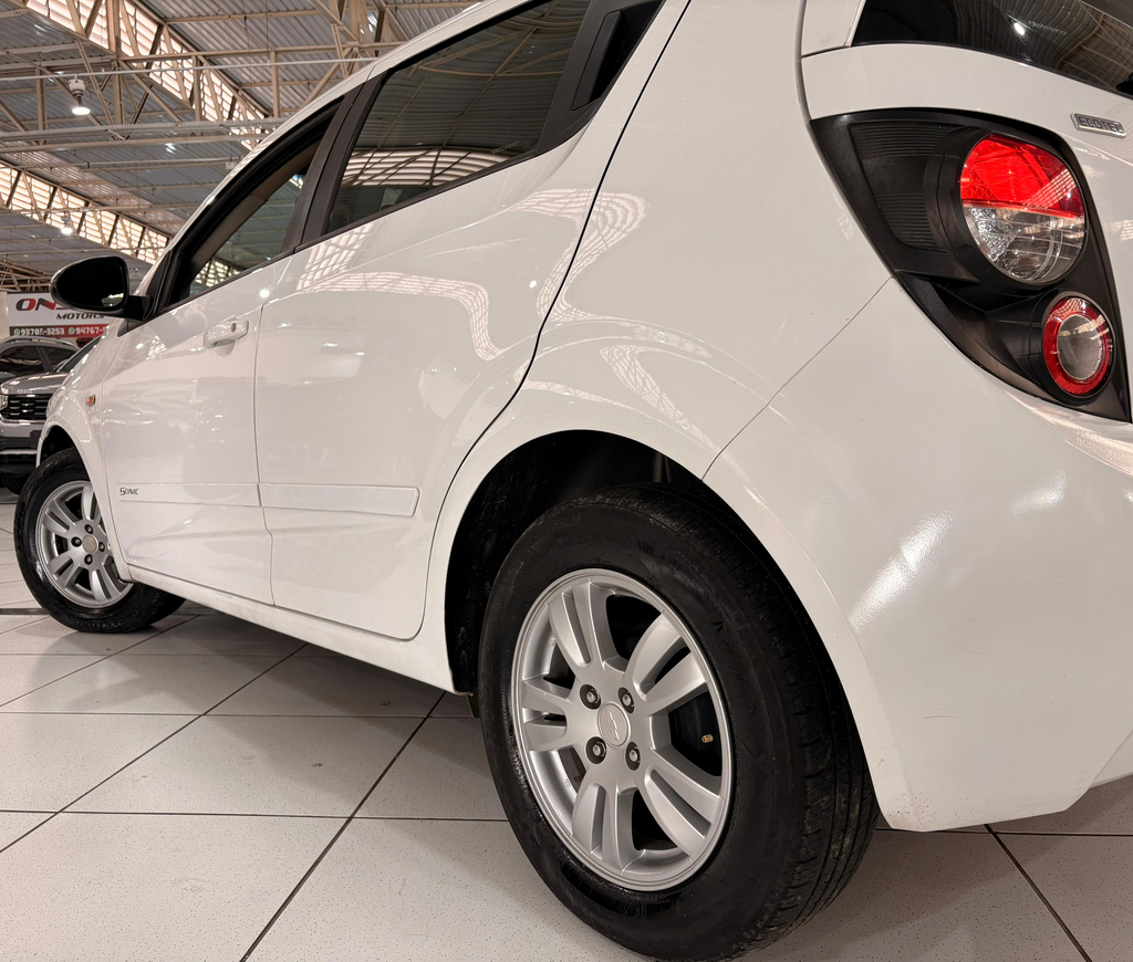 Chevrolet Sonic Branco