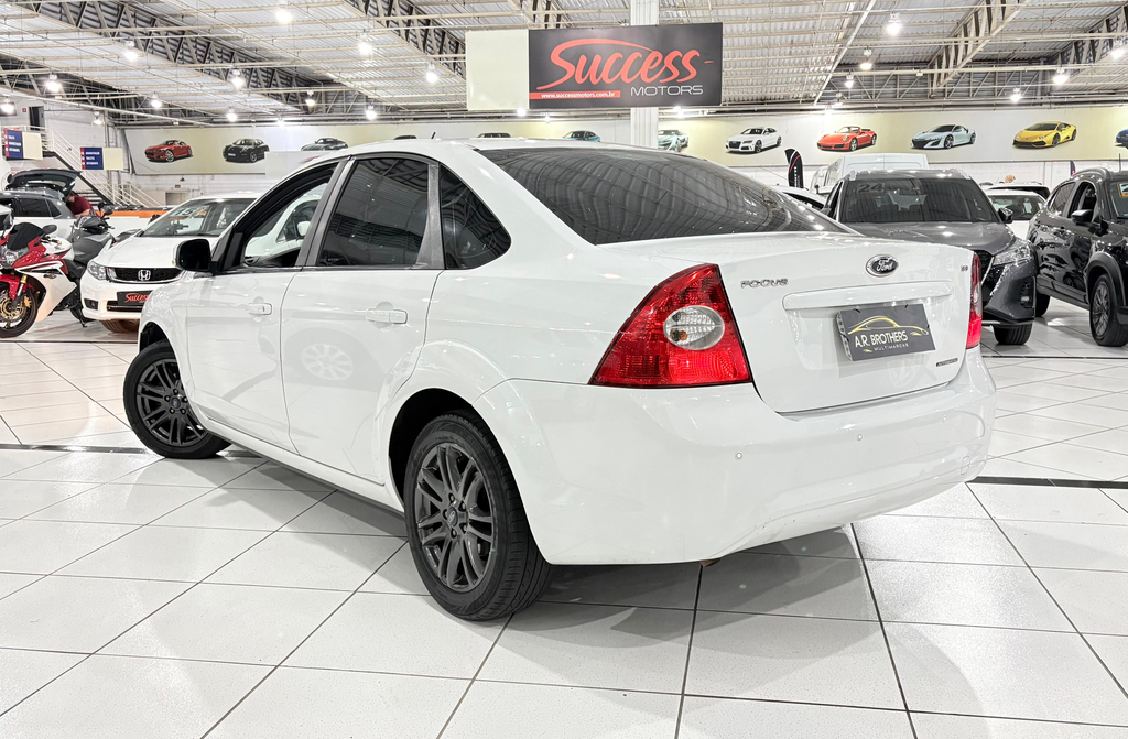 Ford Focus Branco