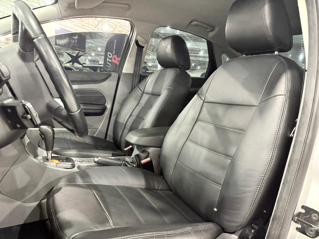 Ford Focus Branco
