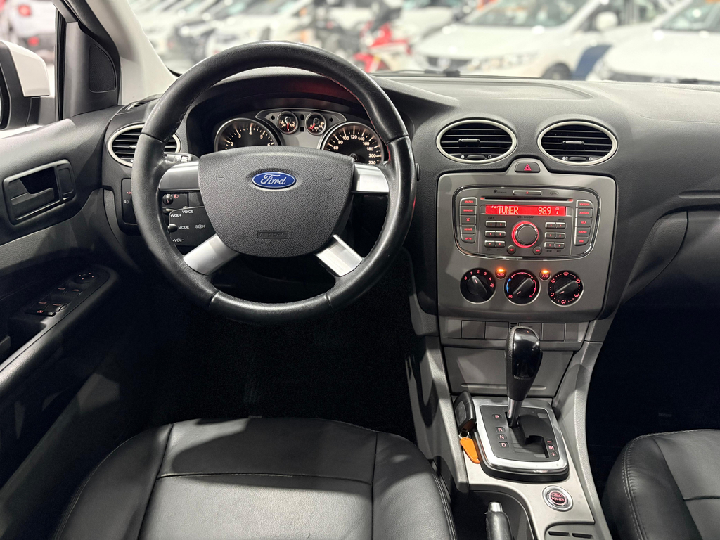 Ford Focus Branco