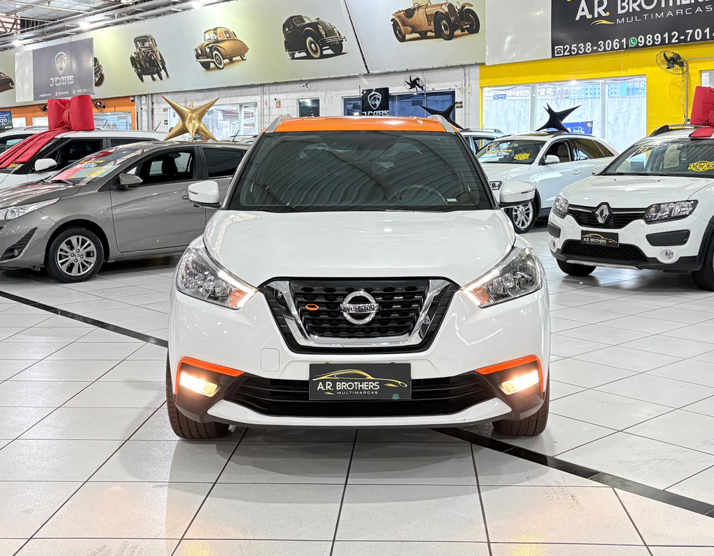 Nissan Kicks Branco