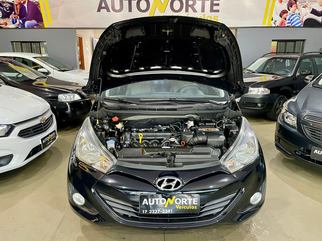 Hyundai HB20S Preto