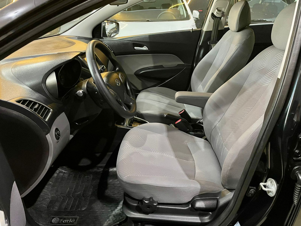Hyundai HB20S Preto