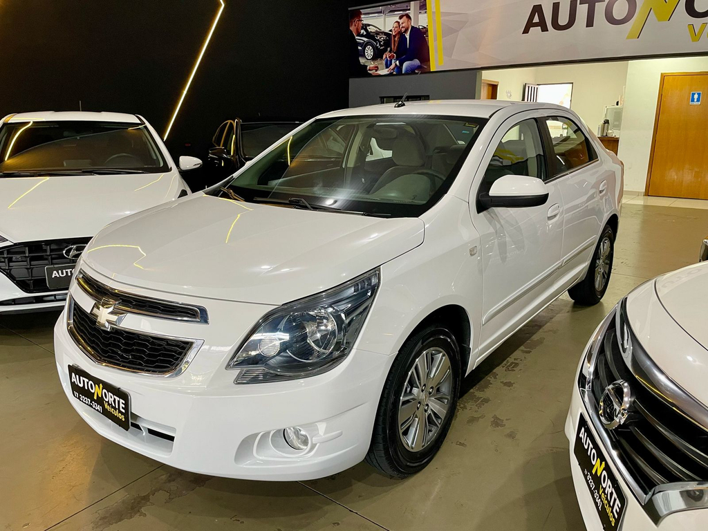 Chevrolet Cobalt Branco