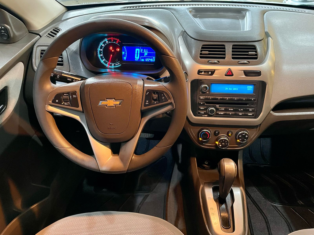 Chevrolet Cobalt Branco
