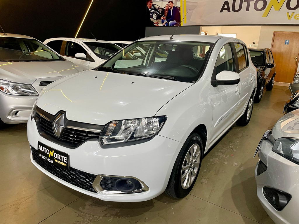 Renault Sandero Branco