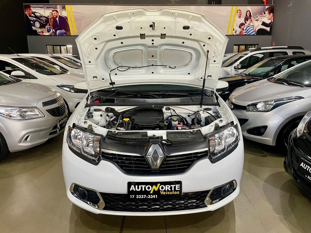 Renault Sandero Branco
