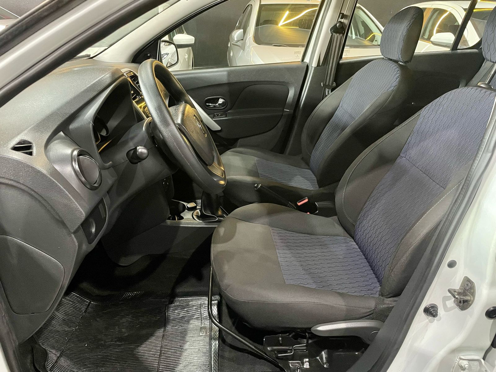 Renault Sandero Branco