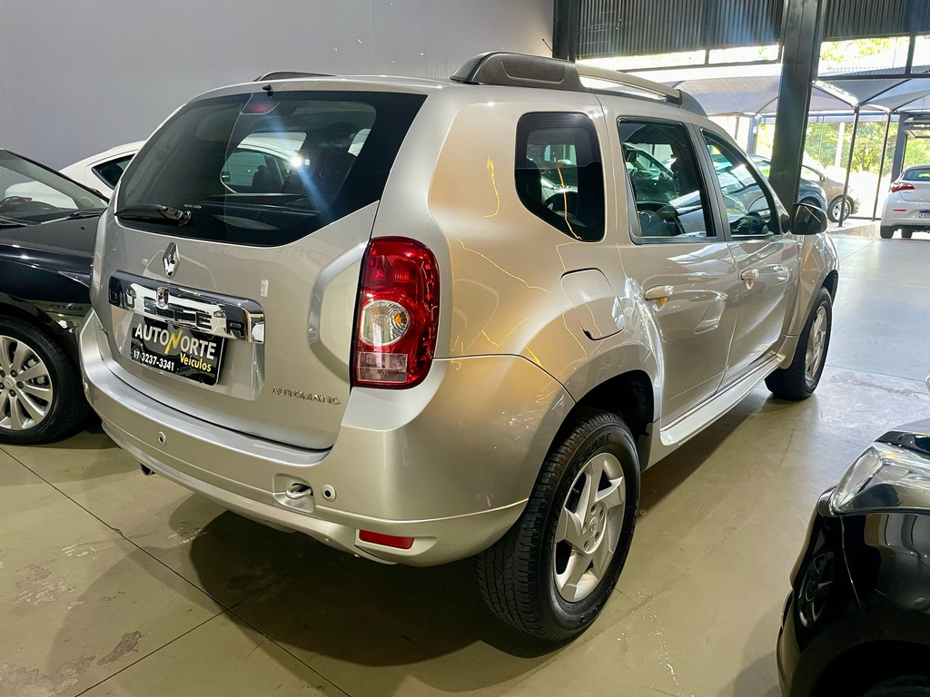 Renault Duster Prata