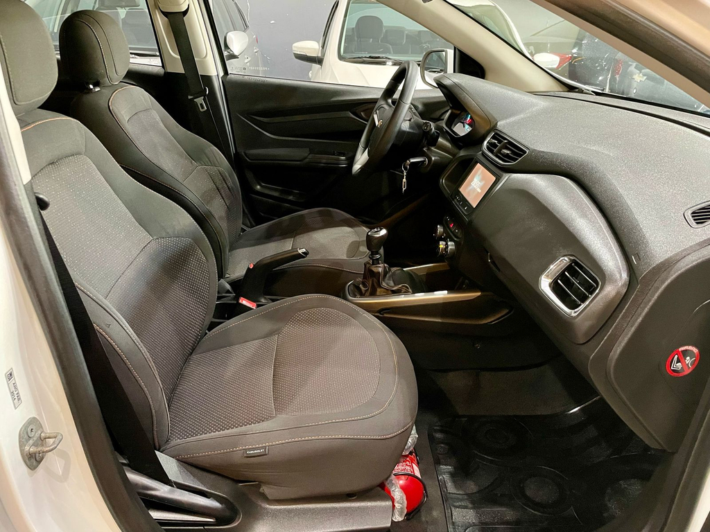 Chevrolet Onix Branco