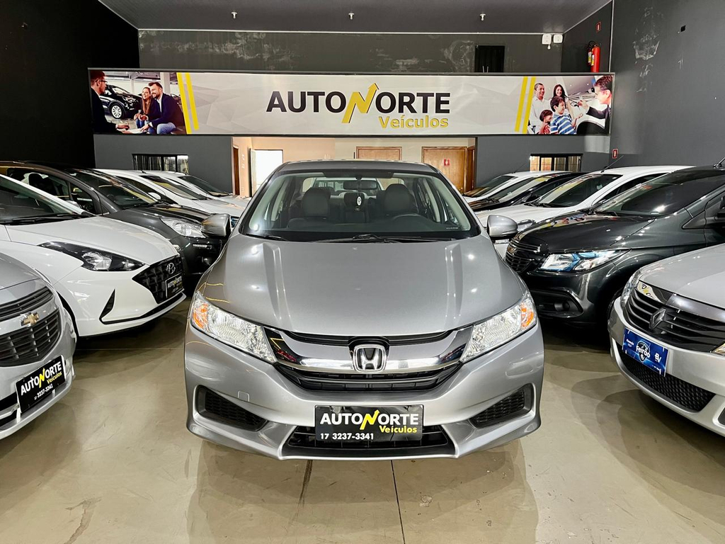 Honda City Cinza