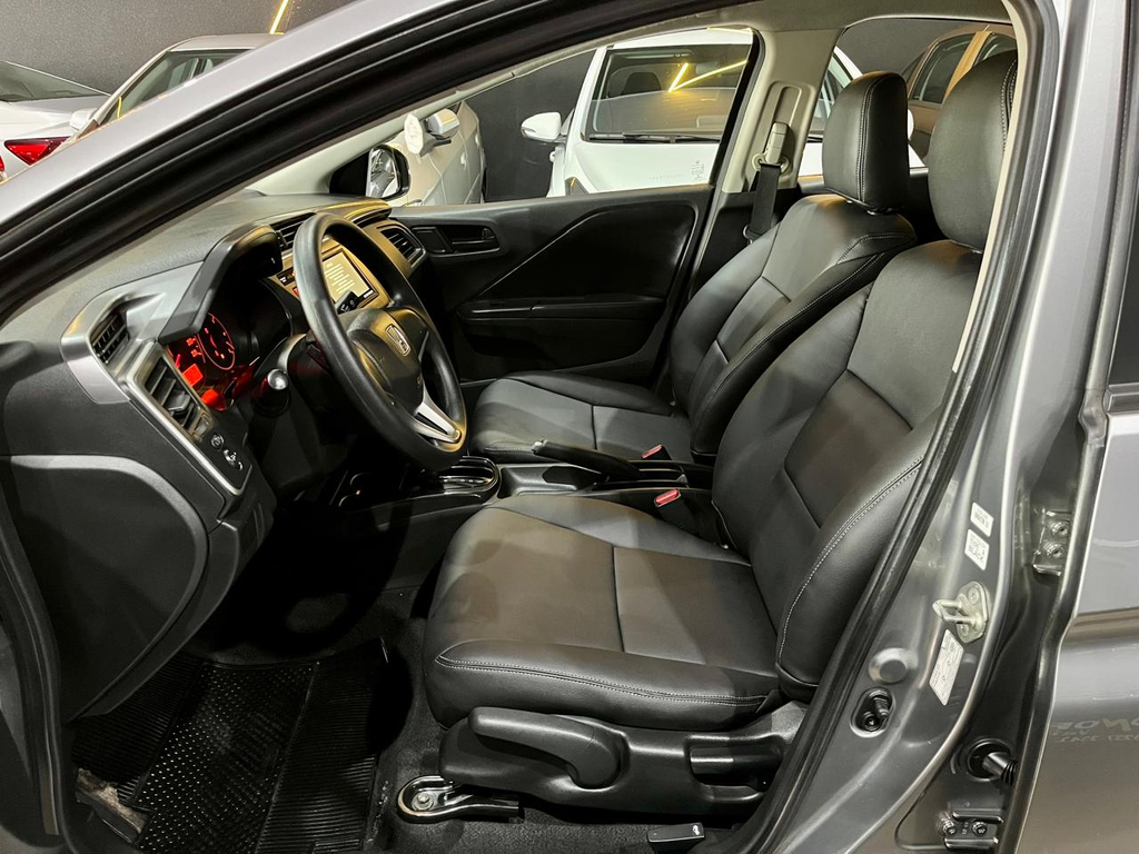 Honda City Cinza