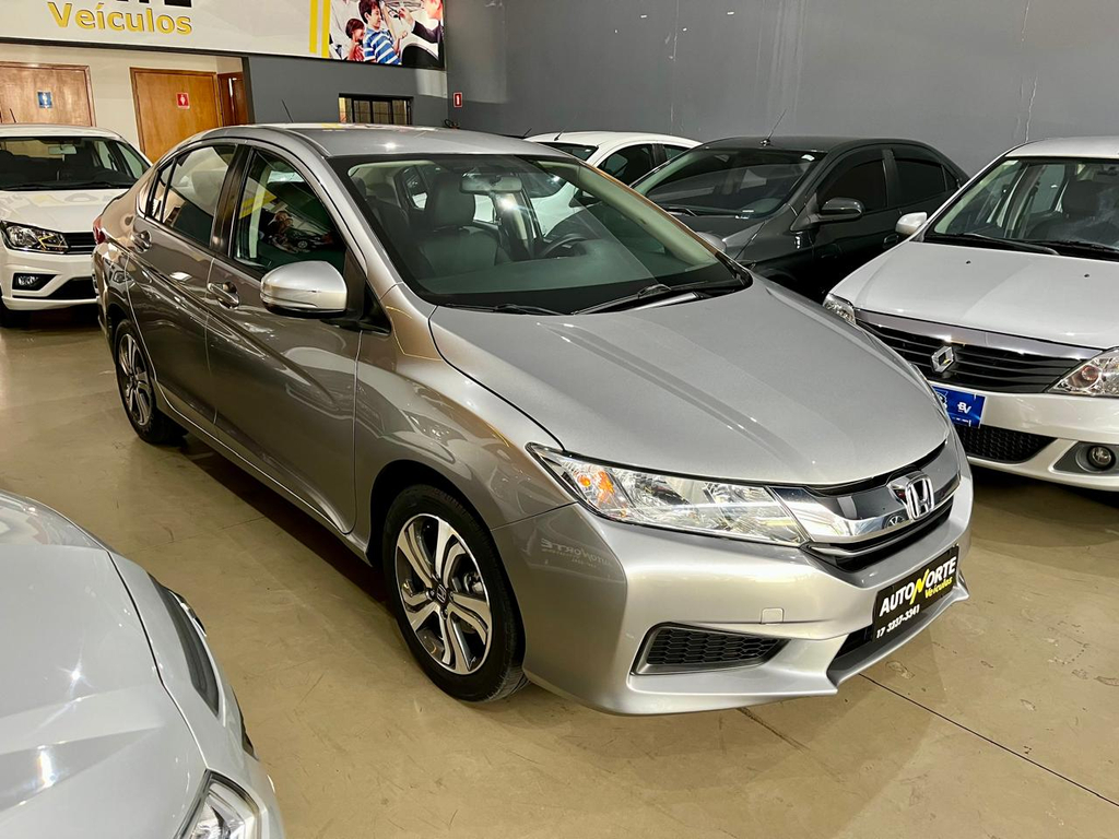 Honda City Cinza