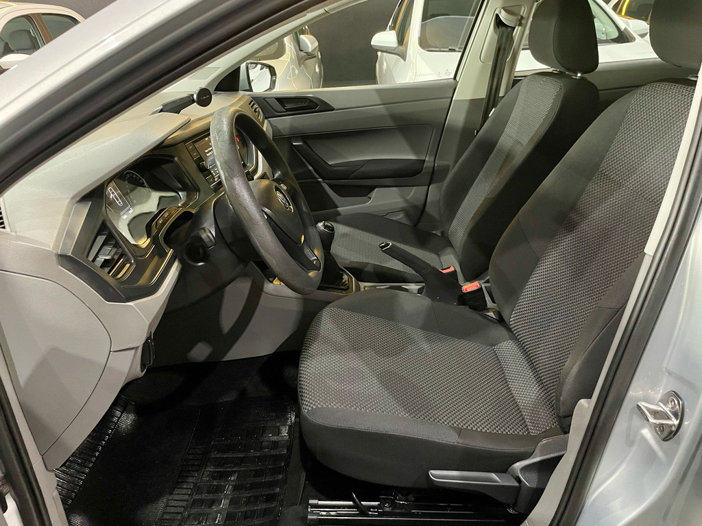 Volkswagen Virtus Prata