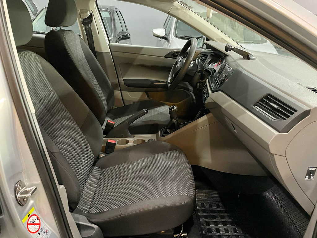 Volkswagen Virtus Prata